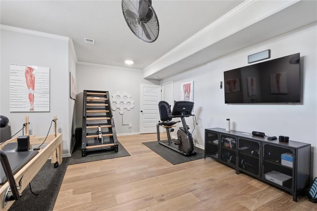 202 NW Ambersham Drive — photo 47