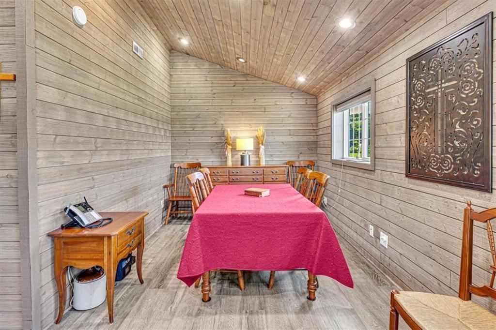 7621 SE Cannon Ball Road — photo 10