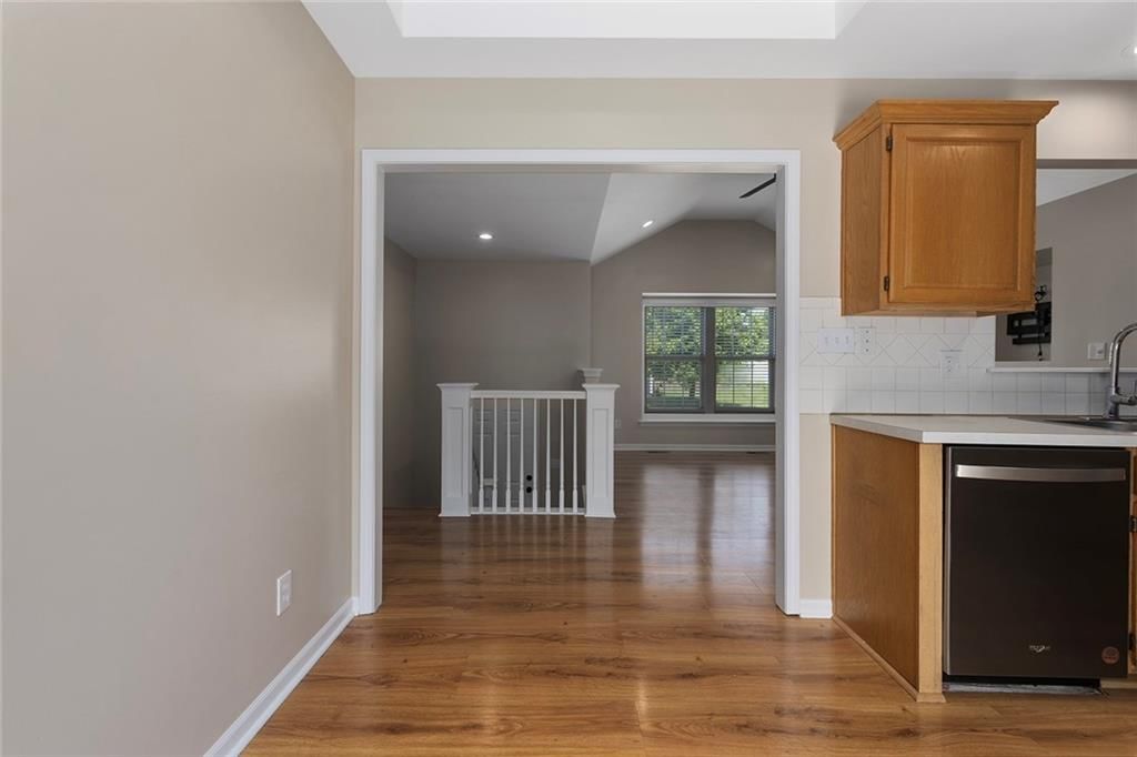 10527 N Ditman Avenue — photo 13