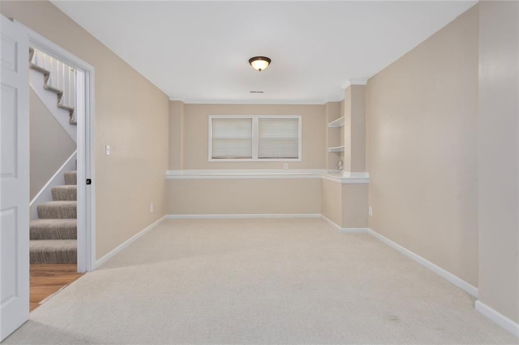 10527 N Ditman Avenue — photo 26