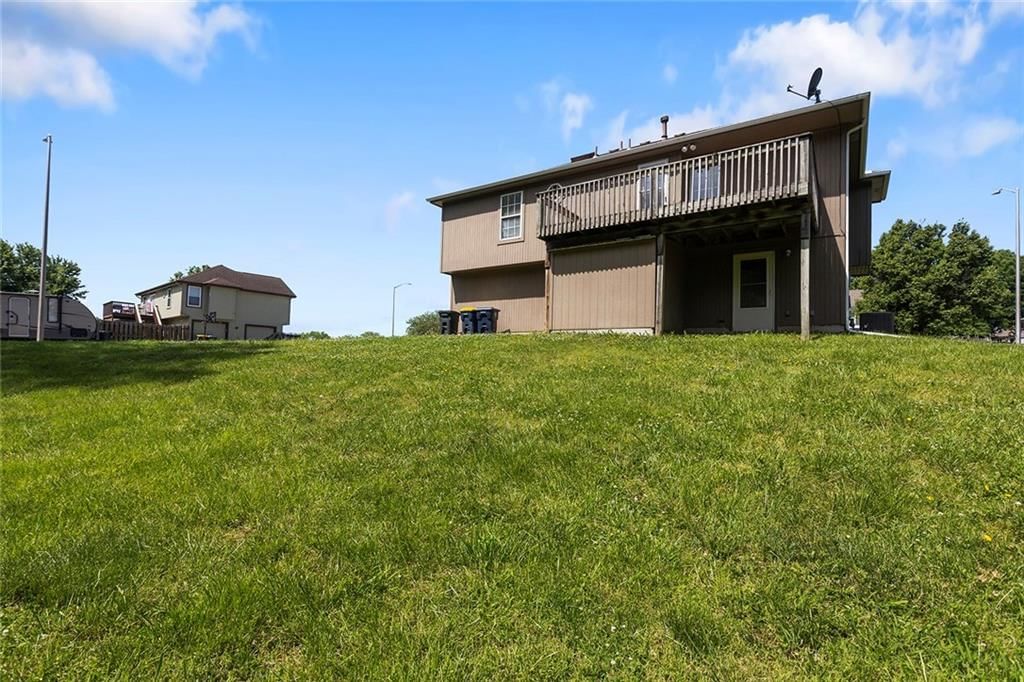 10527 N Ditman Avenue — photo 33