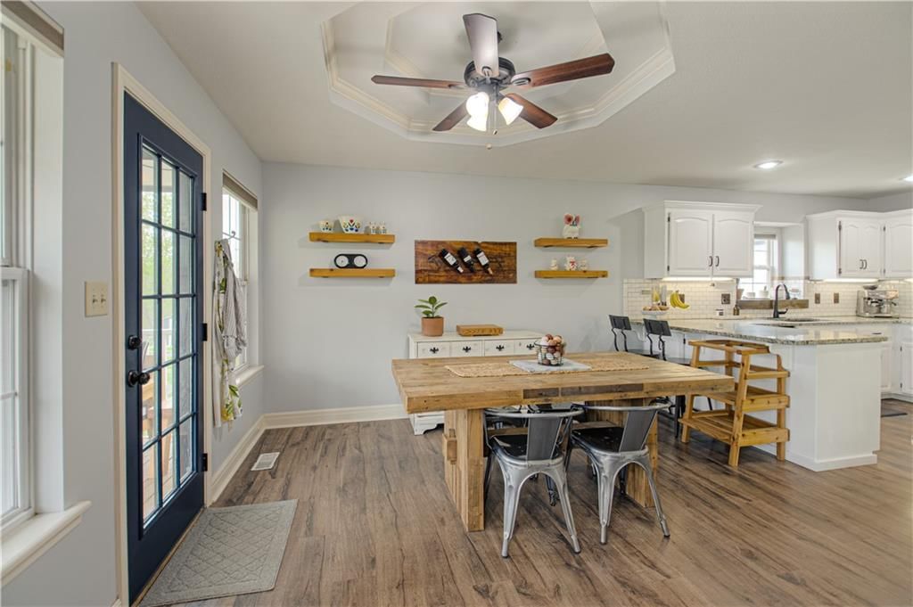 16023 Jesse James Farm Road — photo 12