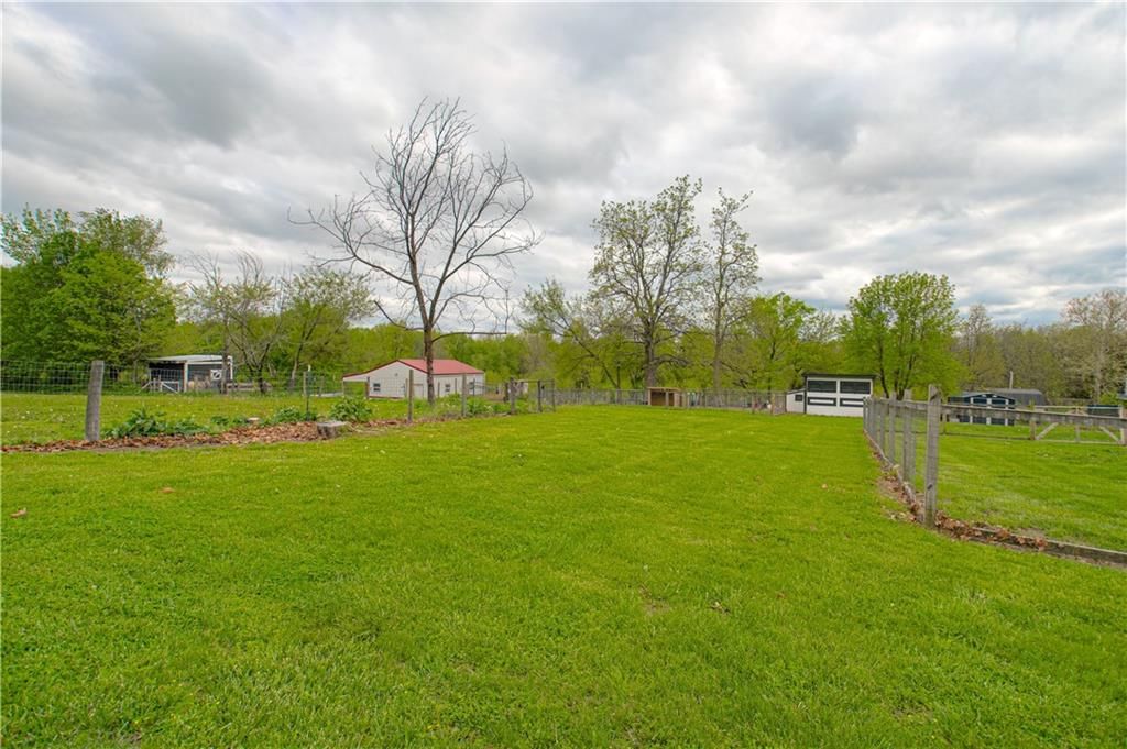 16023 Jesse James Farm Road — photo 47