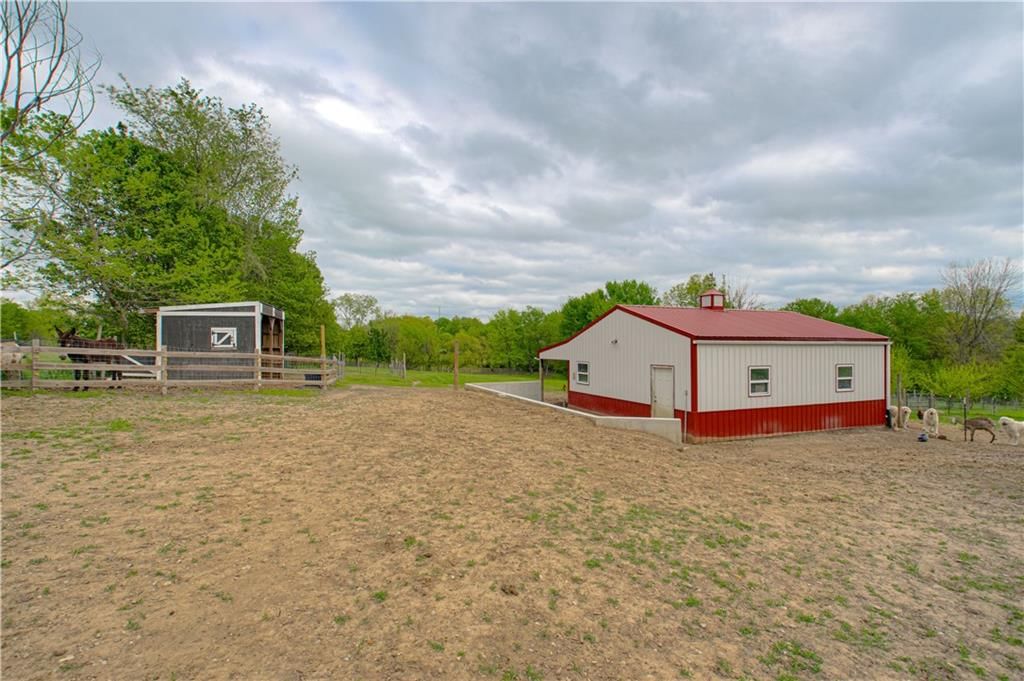 16023 Jesse James Farm Road — photo 49