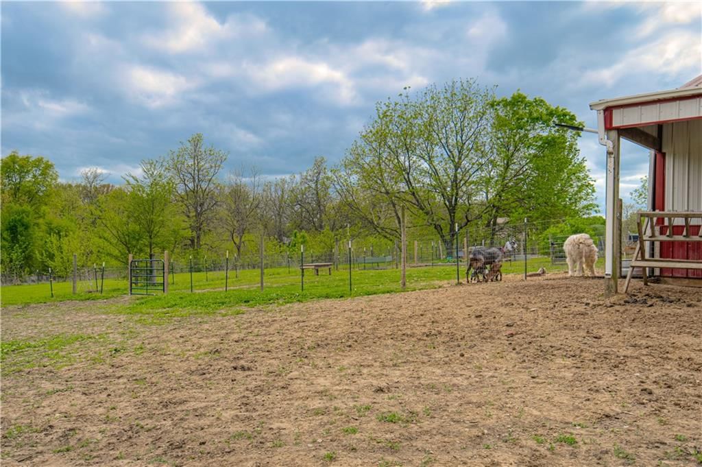 16023 Jesse James Farm Road — photo 55