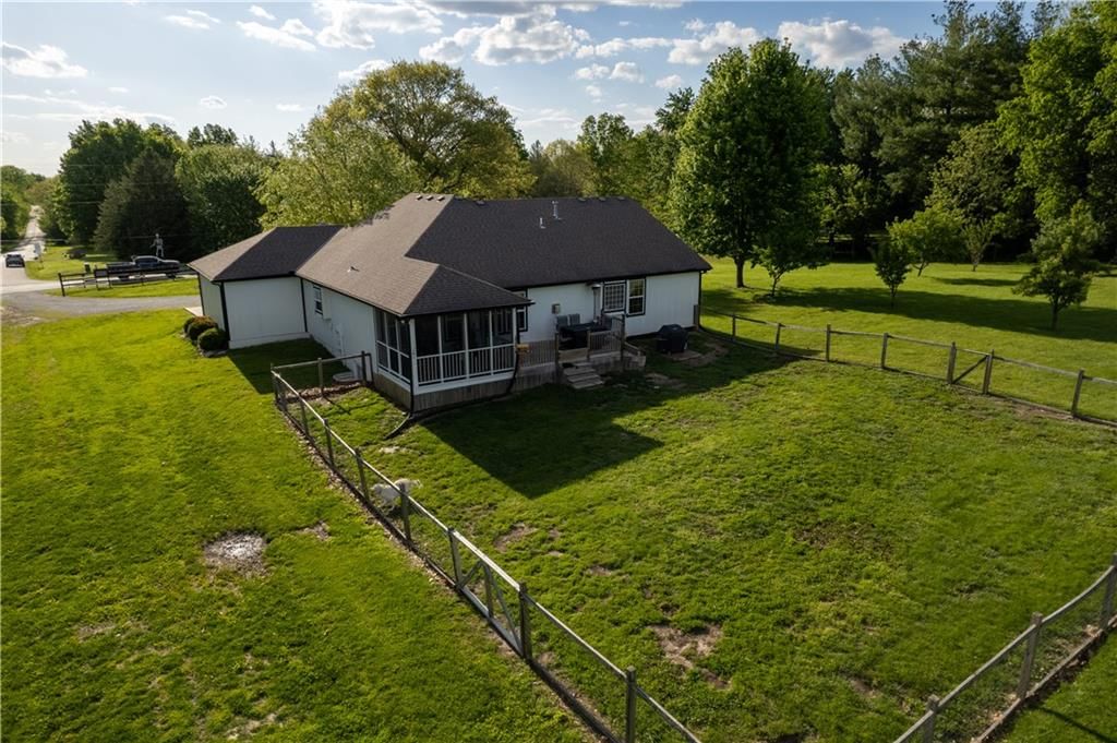 16023 Jesse James Farm Road — photo 80