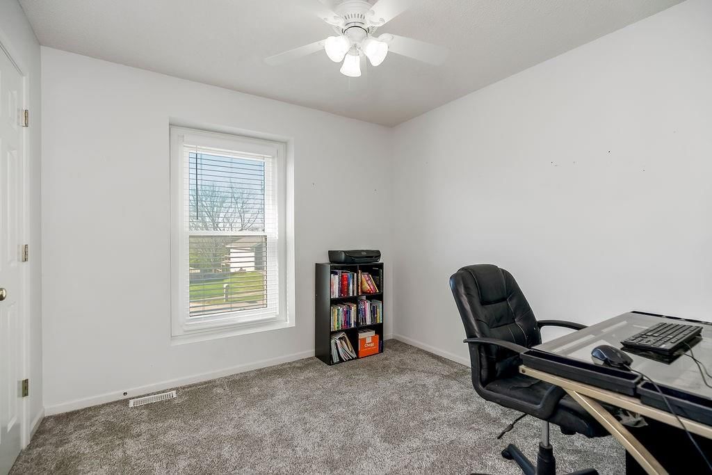 301 Porter Drive — photo 14