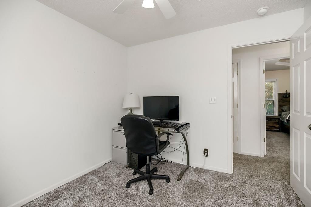 301 Porter Drive — photo 15