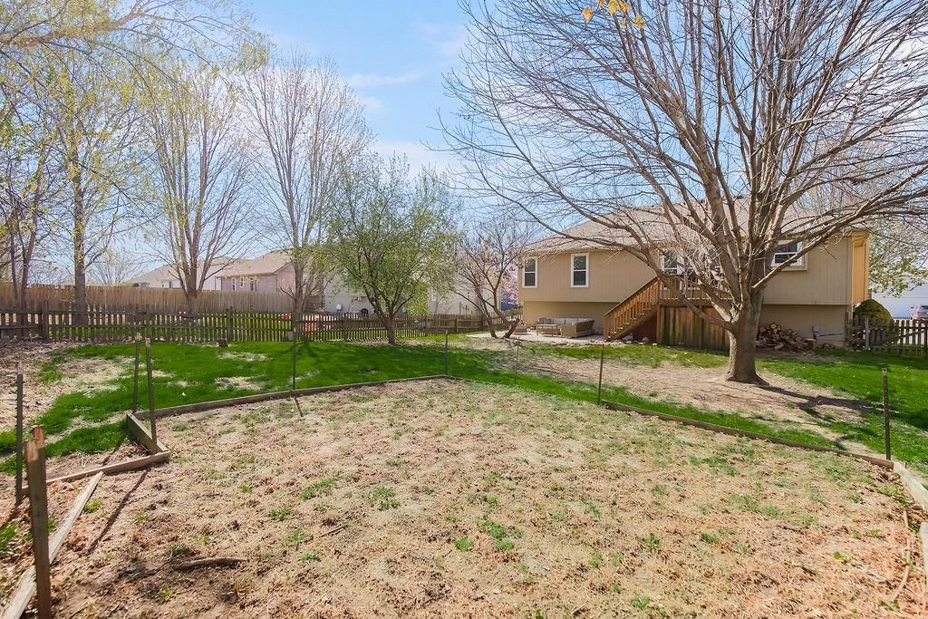 301 Porter Drive — photo 30
