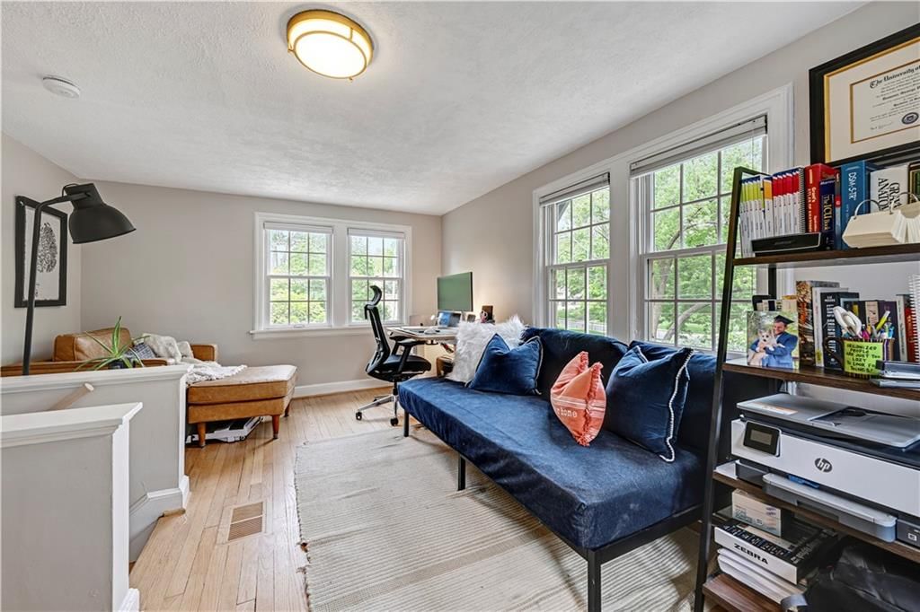 300 E Dartmouth Road — photo 31