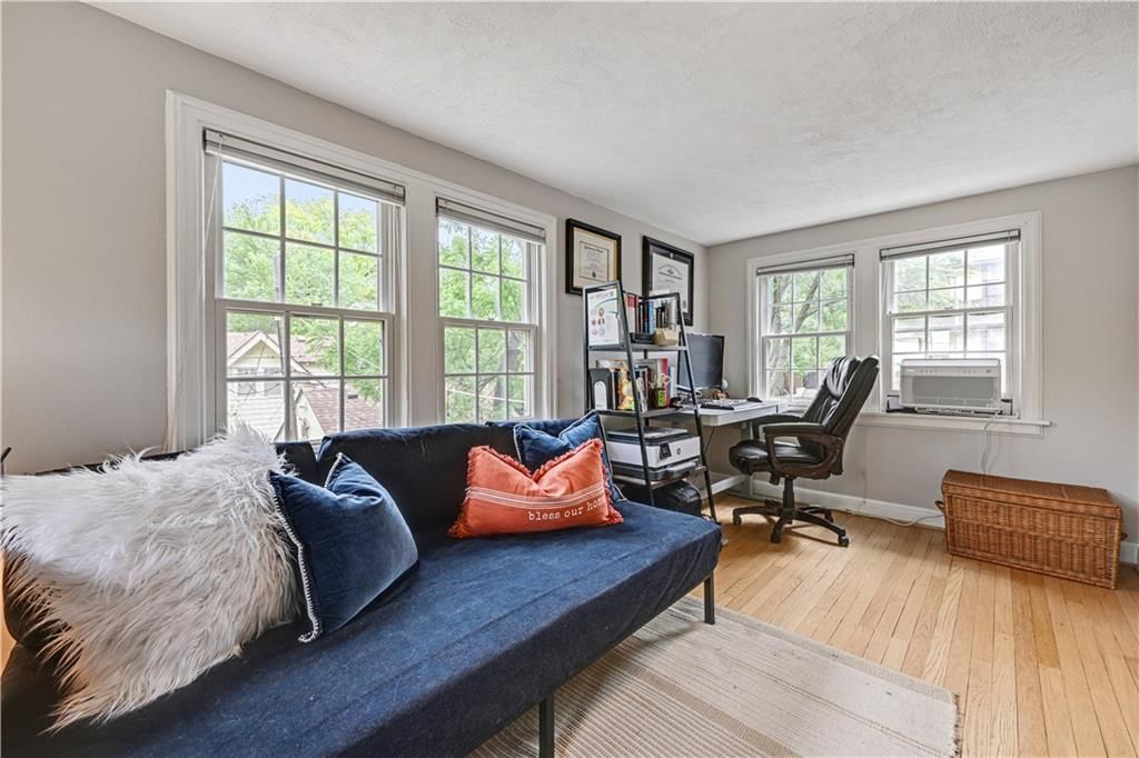 300 E Dartmouth Road — photo 32