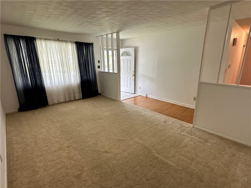 2532 N Franklin Avenue — photo 4