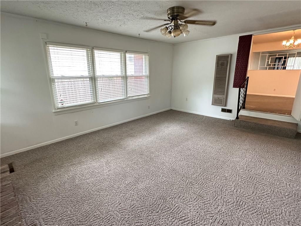 2532 N Franklin Avenue — photo 11