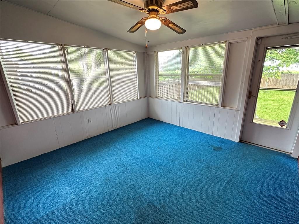 2532 N Franklin Avenue — photo 43