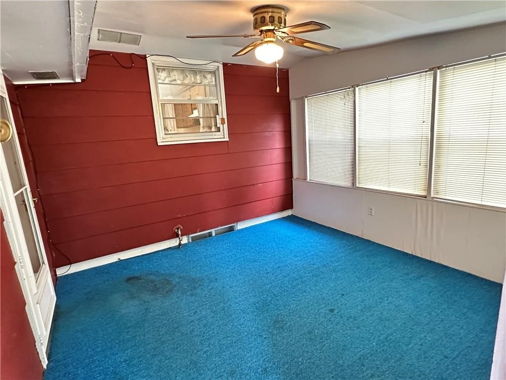 2532 N Franklin Avenue — photo 44