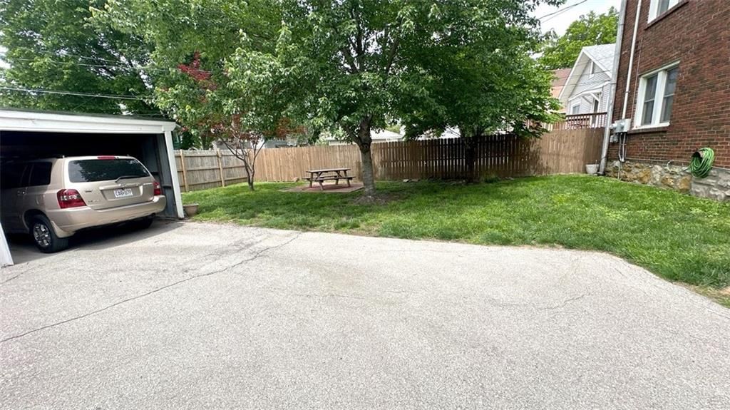 4236 Holly Street — photo 4