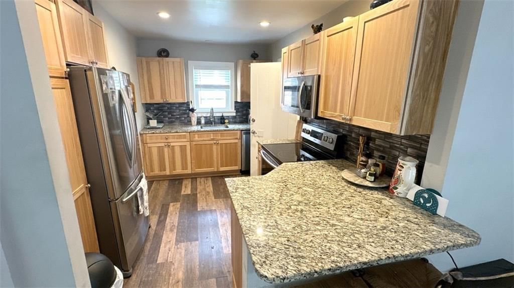 4236 Holly Street — photo 9