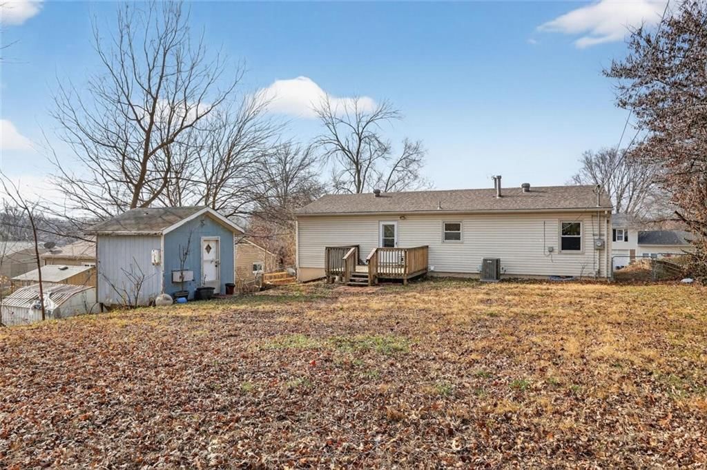 3701 N Cypress Avenue — photo 23