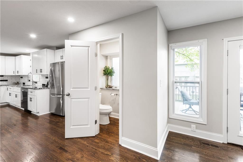 11418 King Street — photo 13