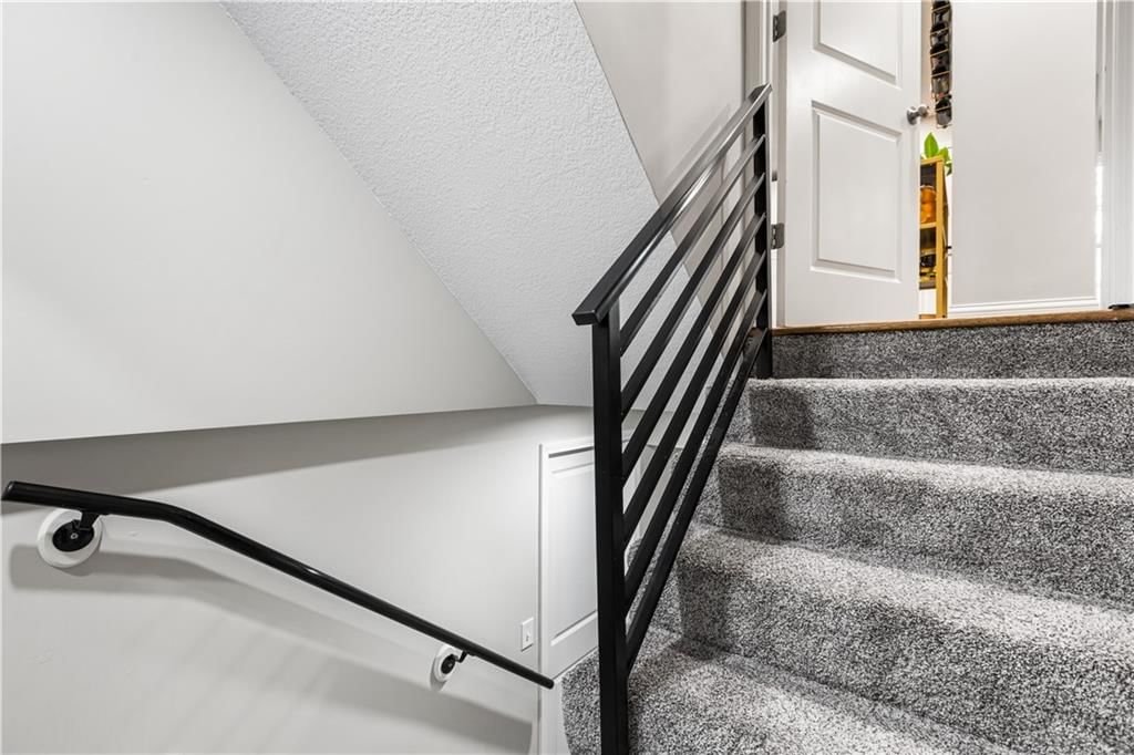 11418 King Street — photo 37