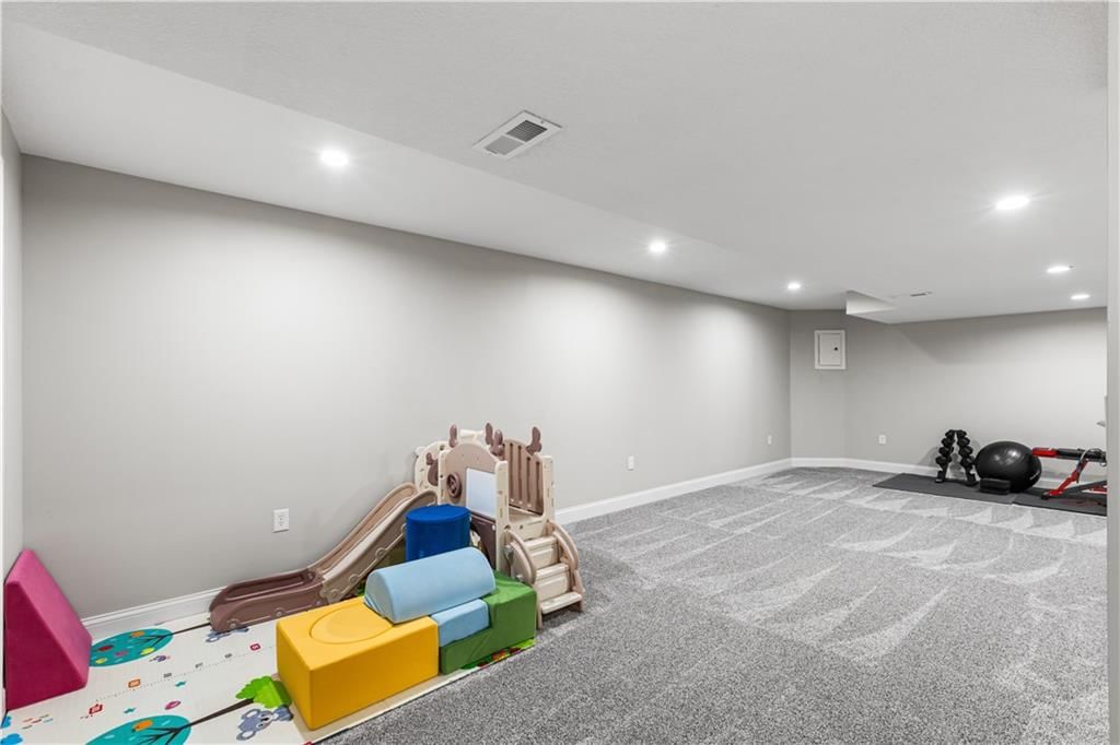 11418 King Street — photo 39