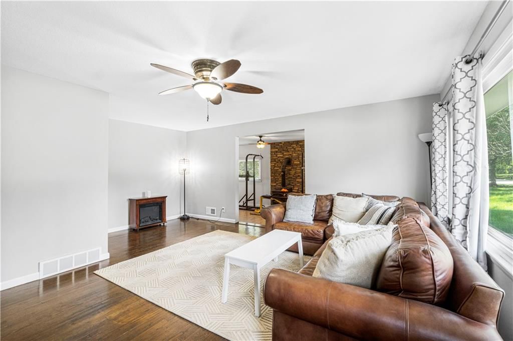 2800 S Cedar Crest Terrace — photo 4