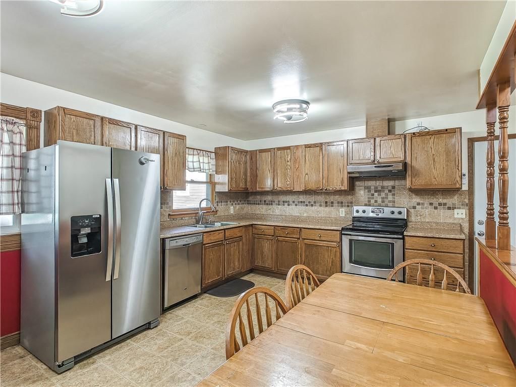 102 Walnut Court — photo 11