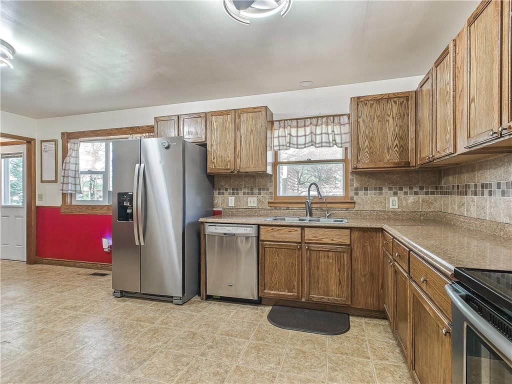 102 Walnut Court — photo 13