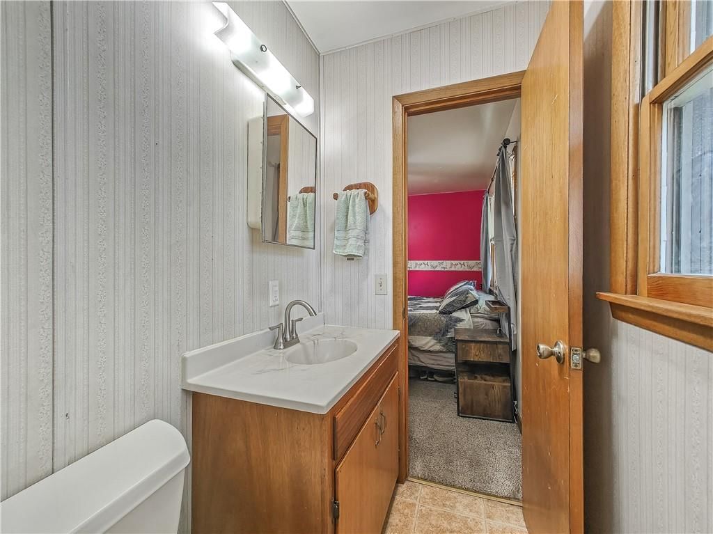102 Walnut Court — photo 17