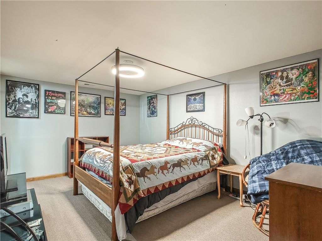 102 Walnut Court — photo 27