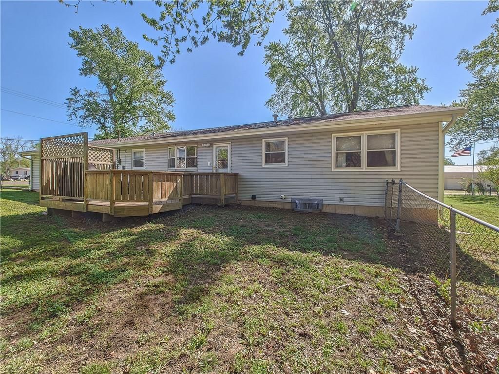 102 Walnut Court — photo 30