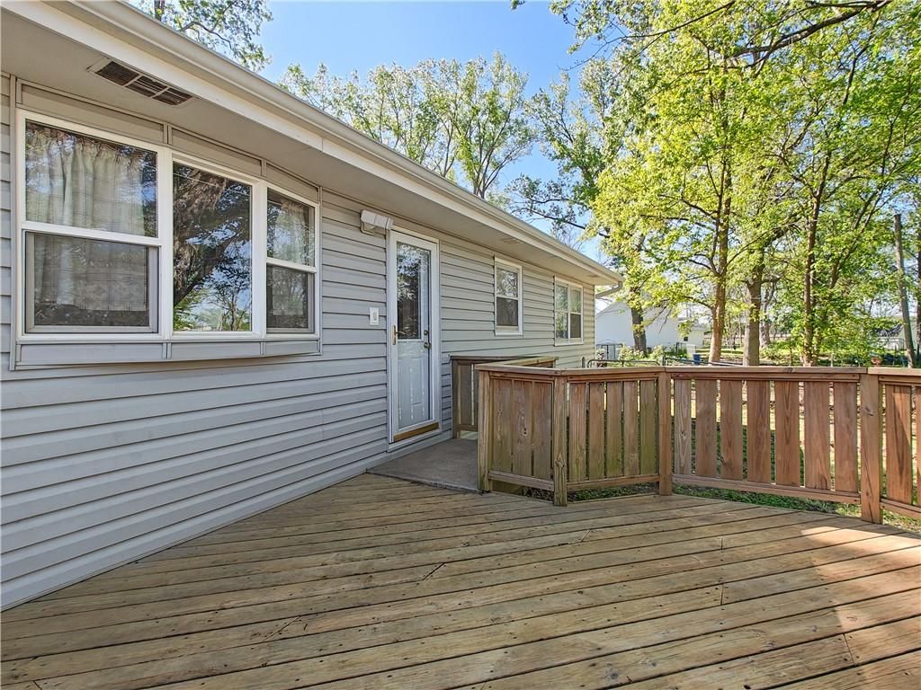 102 Walnut Court — photo 31