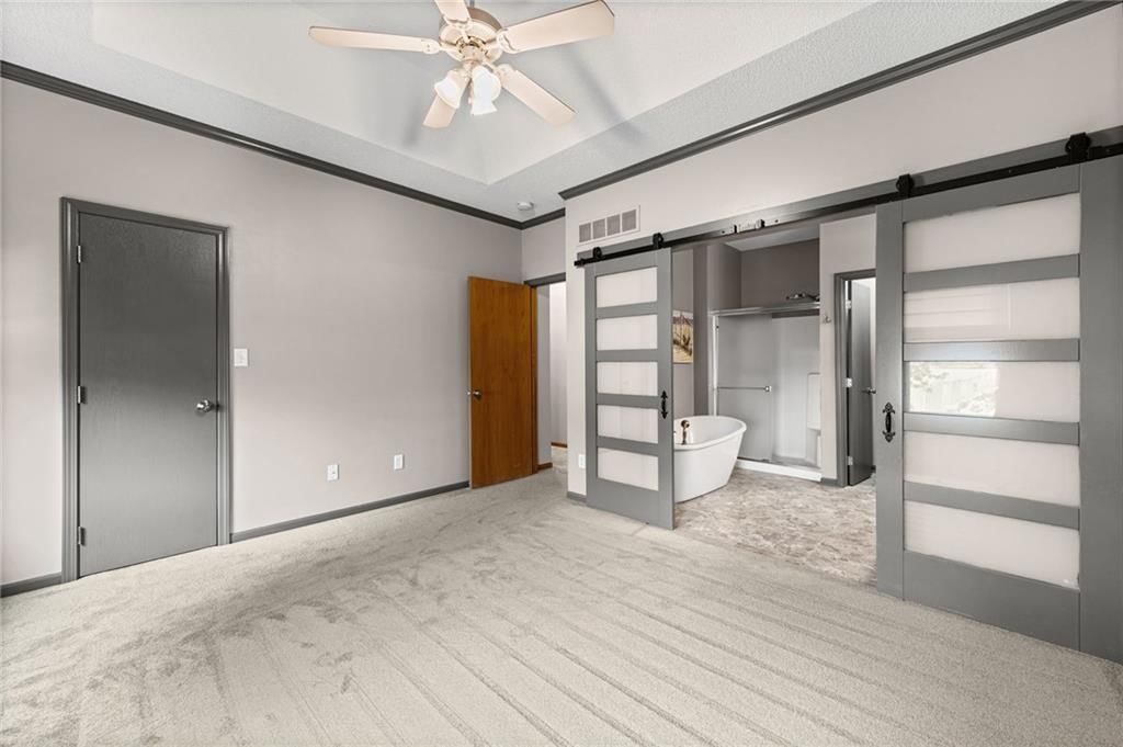 3907 SW Chartwell Court — photo 17
