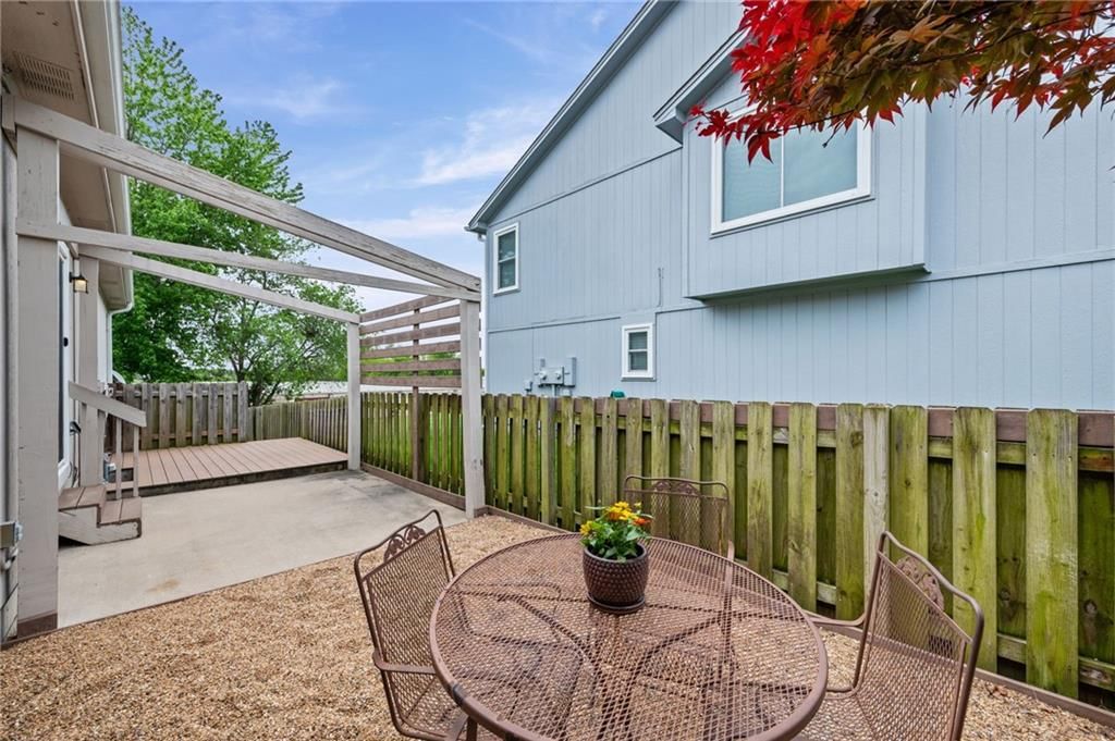 3907 SW Chartwell Court — photo 27