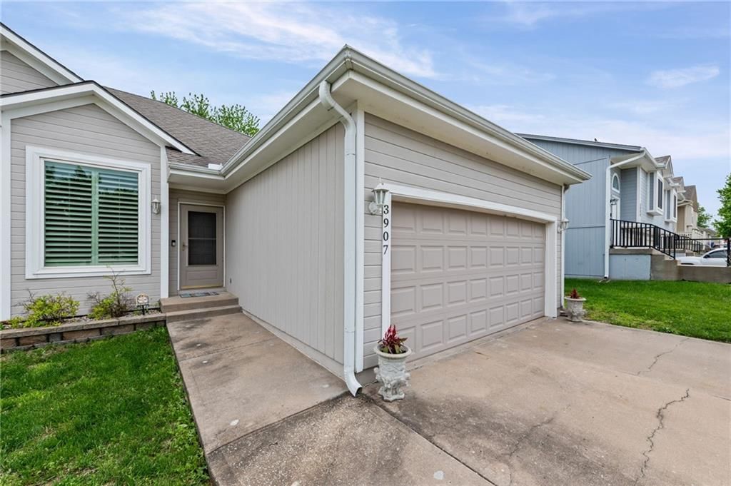 3907 SW Chartwell Court — photo 38