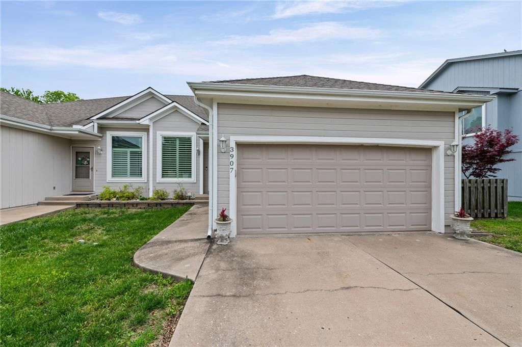 3907 SW Chartwell Court — photo 39