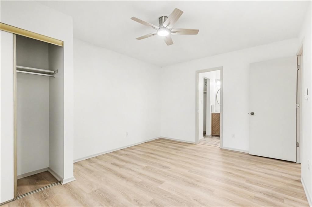 10905 Gillette Street — photo 11