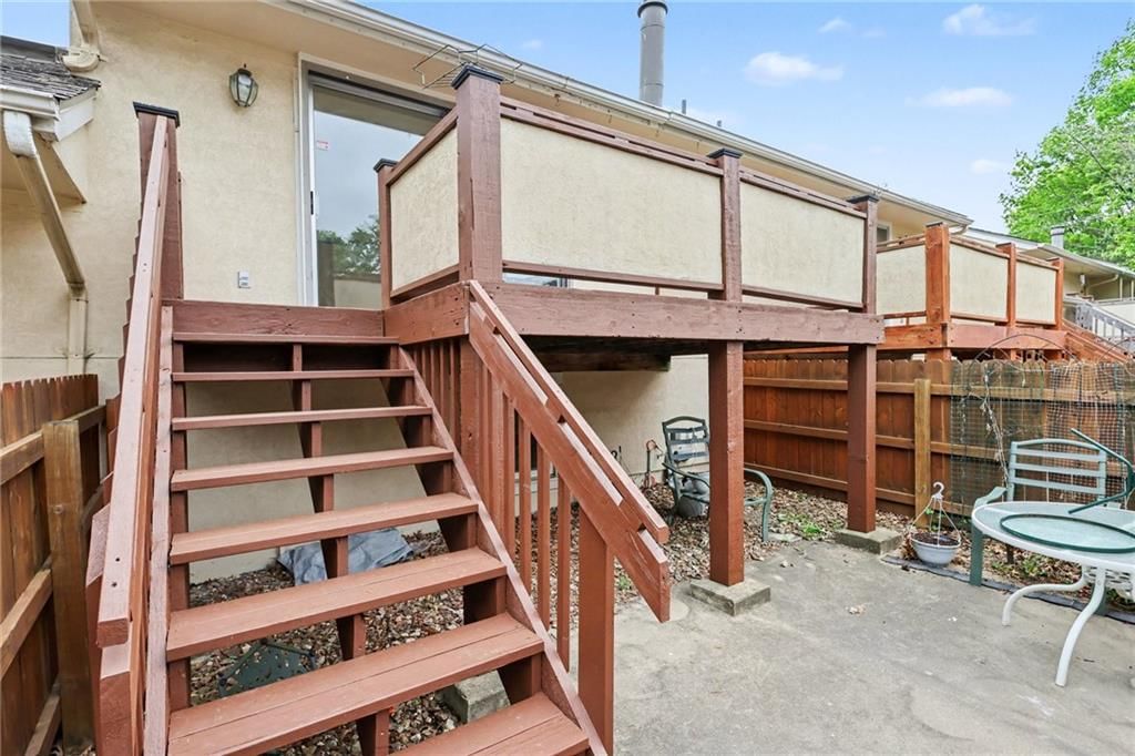 10905 Gillette Street — photo 15