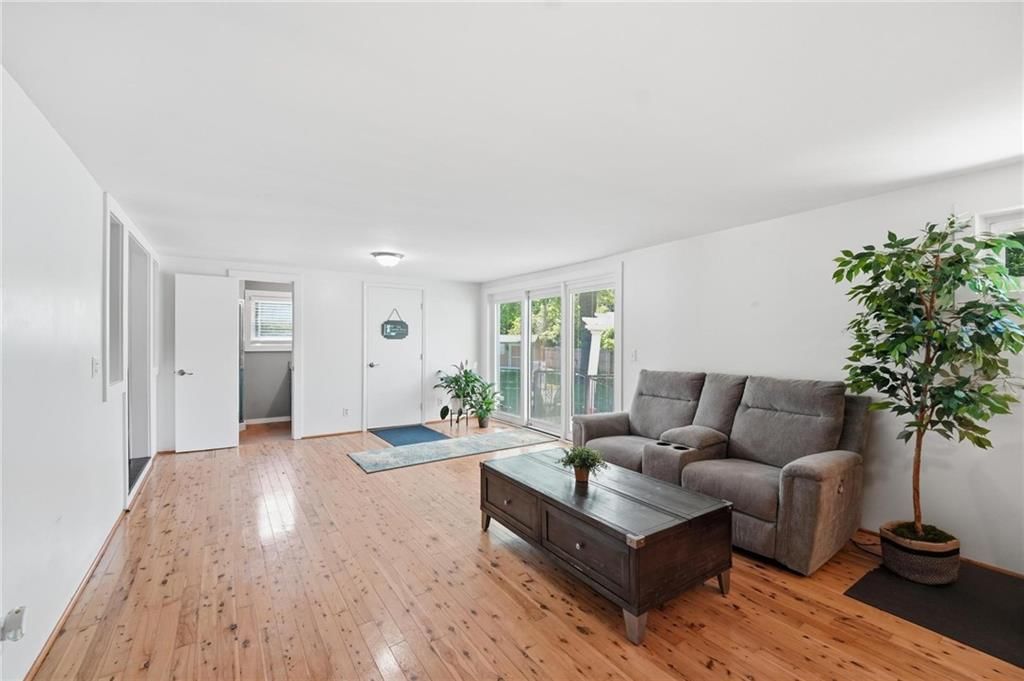1001 N Walker Street — photo 13