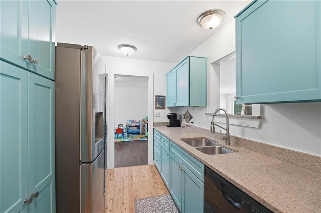 1001 N Walker Street — photo 18