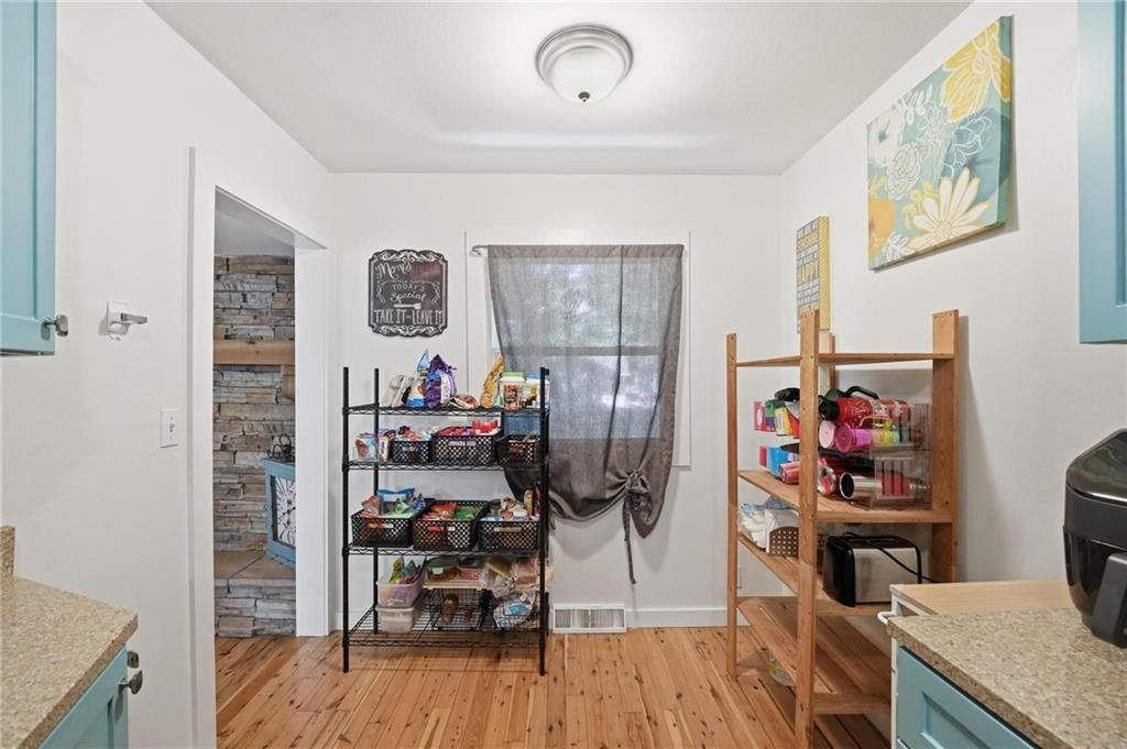 1001 N Walker Street — photo 20