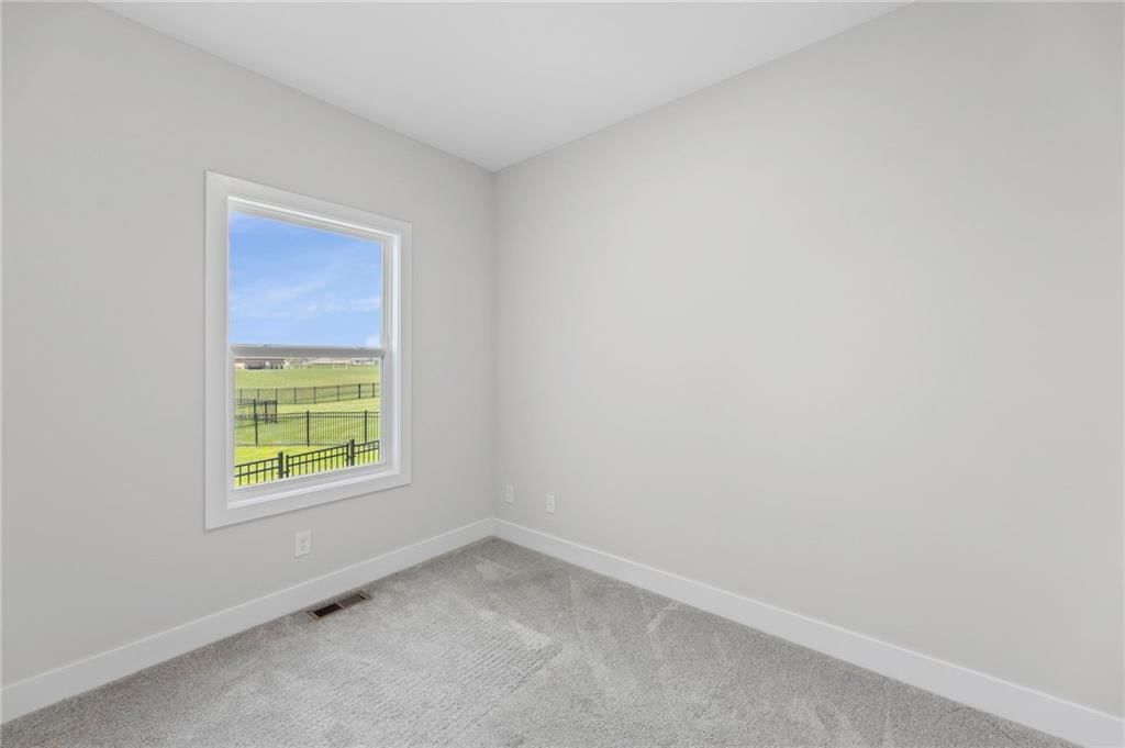 21103 W 186th Terrace — photo 17