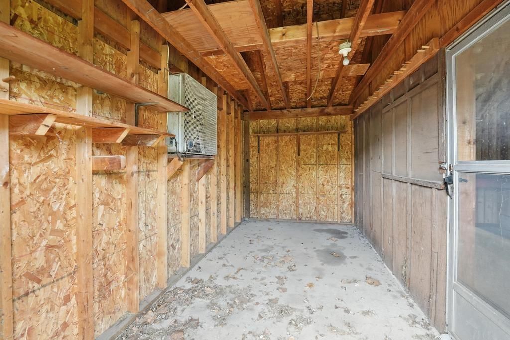 1102 Broadway Street — photo 43