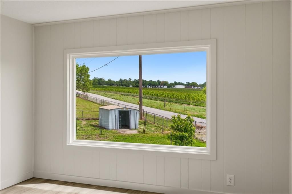 1801 N Davidson Road — photo 10