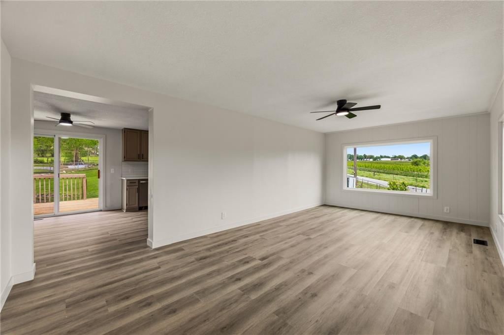 1801 N Davidson Road — photo 12
