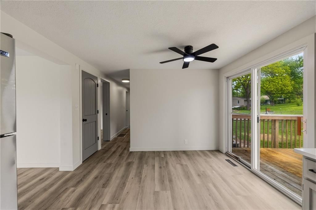 1801 N Davidson Road — photo 17