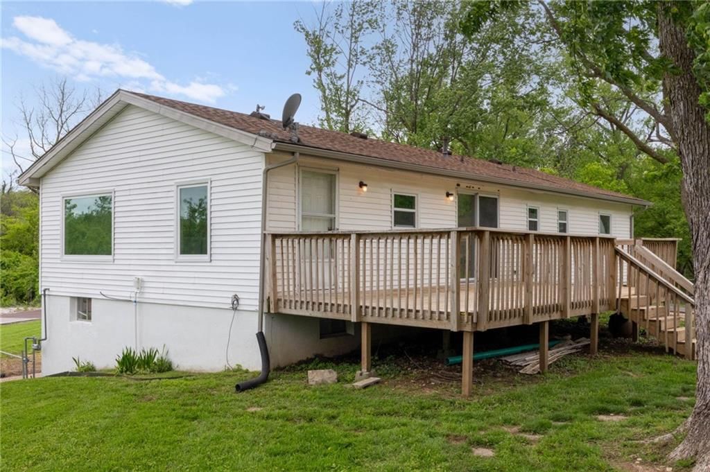 1801 N Davidson Road — photo 40