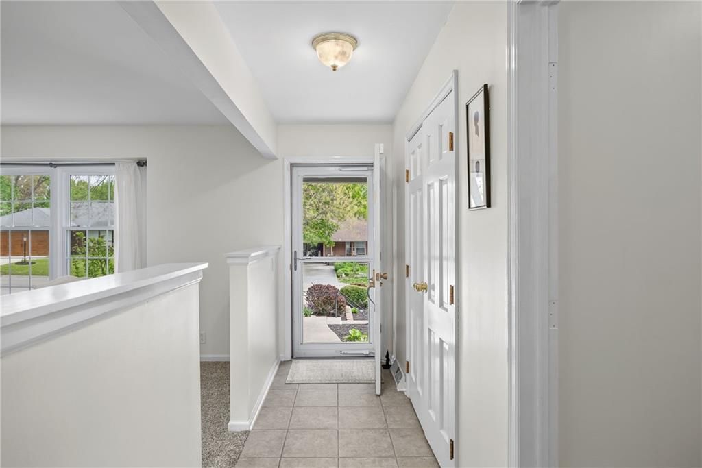 5012 Briarwood Lane — photo 9