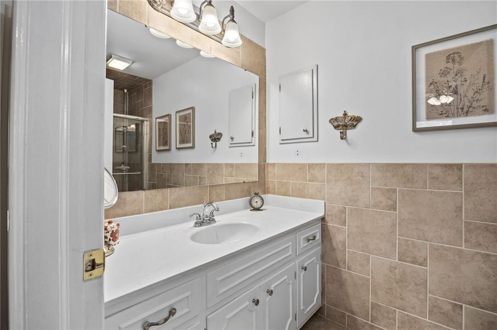 5012 Briarwood Lane — photo 29