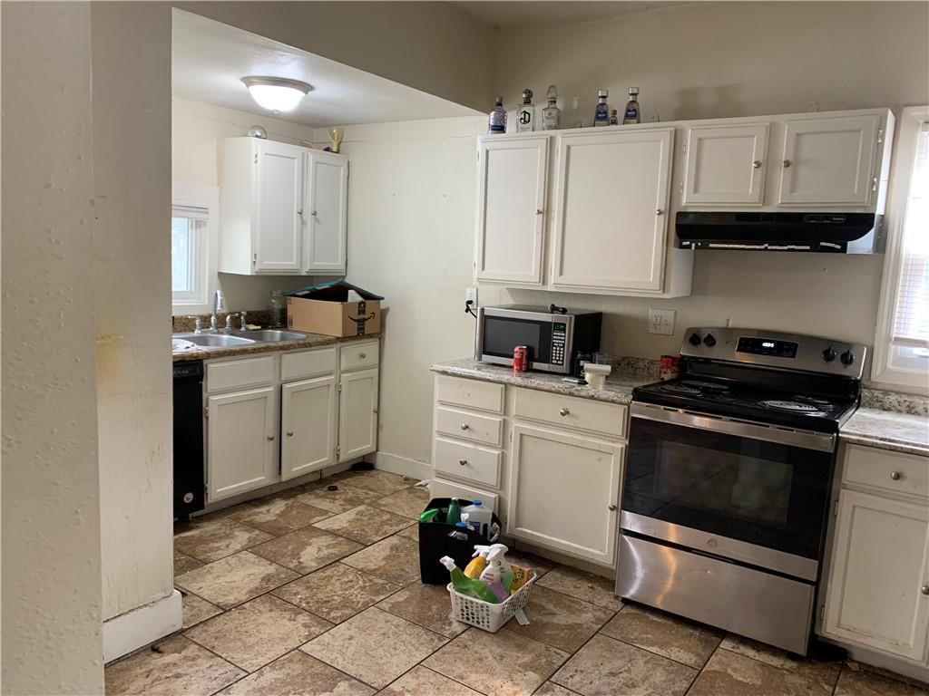 3821 VIRGINIA Avenue — photo 3